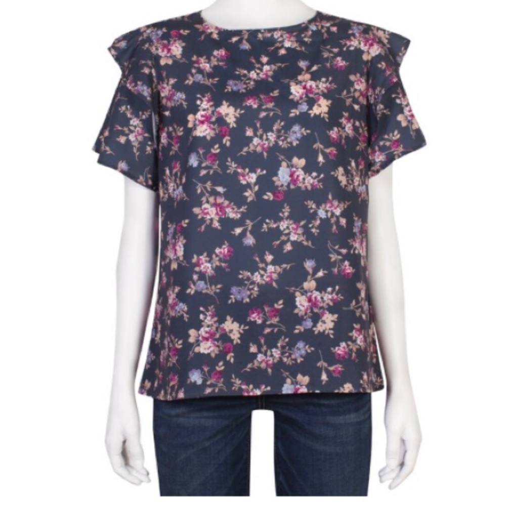 Floral blouse 👚